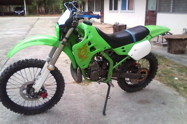 ขาย kawasaki kdx 125 เดิมๆเชียงกง 28 พัน ขาย kawasaki kdx 125 เดิมๆเชียงกง 28 พัน