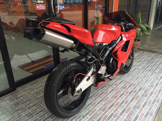 ธารนนทบุรี//ขาย HONDA CBR 400 เฟรมดูคาติ  สวยๆ ระบบเครื่อง ระบบไฟสมบูรณ์ ราคา 69,000 บาท ทะเบียนแท้