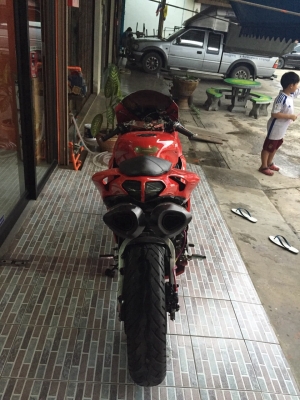 ธารนนทบุรี//ขาย HONDA CBR 400 เฟรมดูคาติ  สวยๆ ระบบเครื่อง ระบบไฟสมบูรณ์ ราคา 69,000 บาท ทะเบียนแท้