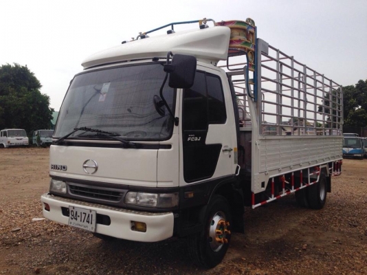 6 ล้อ HINO FC4J 165 แรง  ยาว 5.50 เมตร
