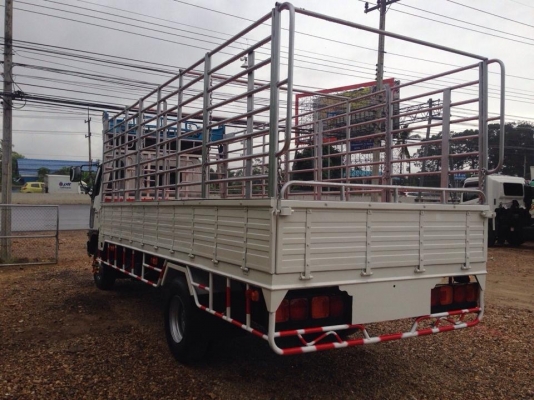 6 ล้อ HINO FC4J 165 แรง  ยาว 5.50 เมตร