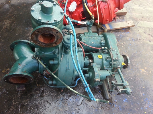 ขายปั้มดับเพลิงเก่าญี่ปุ่น มิกกิ  m3  2ใบพัด ทองเหลืองทั้งตัว  พร้อมตัวไล่อากาศอัตโนมัติ