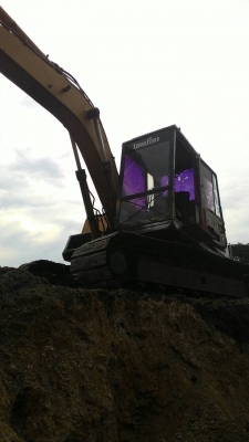 ขาย Komatsu pc120-3 ราคาย่อมเยาครับ