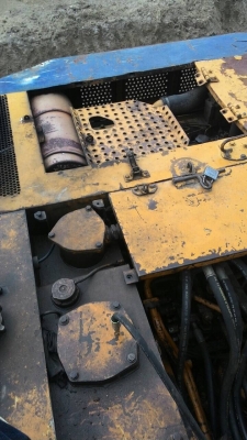 ขาย Komatsu pc120-3 ราคาย่อมเยาครับ