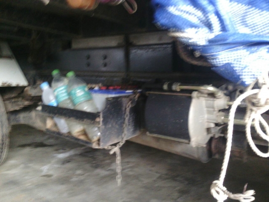 รถมิตซู 6 ล้อดั้ม 165 แรงม้า.  ปี 40   สนใจติดต่อ  081 - 6079515