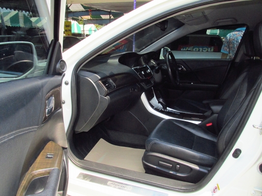 ์NEW ACCORD 2.0 DVD ปี2013 สีขาวแท้ รถสวยมีเล่มพร้อมโอน ราคา 999,000 สนใจโทร080-604-8422 ปุ้ย ์NEW ACCORD 2.0 DVD ปี2013 สีขาวแท้ รถสวยมีเล่มพร้อมโอน ราคา 999,000 สนใจโทร080-604-8422 ปุ้ย