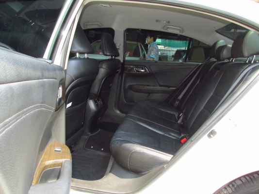 ์NEW ACCORD 2.0 DVD ปี2013 สีขาวแท้ รถสวยมีเล่มพร้อมโอน ราคา 999,000 สนใจโทร080-604-8422 ปุ้ย ์NEW ACCORD 2.0 DVD ปี2013 สีขาวแท้ รถสวยมีเล่มพร้อมโอน ราคา 999,000 สนใจโทร080-604-8422 ปุ้ย