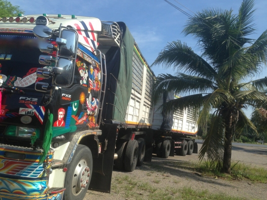 รถอีซูซุ 10 ล้อดั้ม FXZ  320  แรงม้า. ปี 51  ( ขายแม่ , ลูก. )    สนใจติดต่อ  081 - 6079515