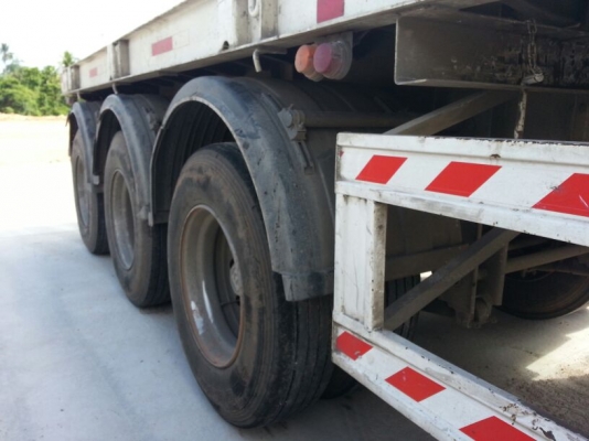 ขายหางพ่วง ClMC พื้นเรียบ 3 เพลา. แท้    สนใจติดต่อ  081 - 6079515