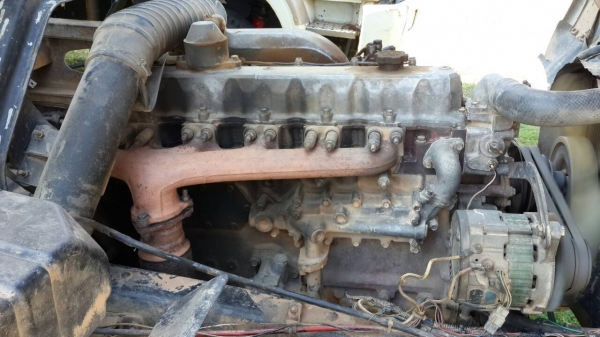 รถฮีโน่ 10 ล้อดั้ม FM3H  195 แรงม้า. ปี 37    ( * ขายตามสภาพ / ไม่มีเล่มทะเบียน. )      สนใจติดต่อ  081 - 6079515