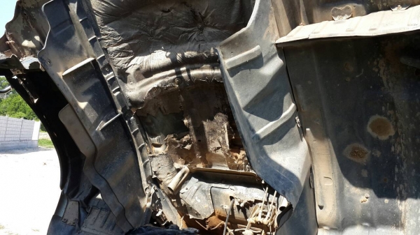 รถฮีโน่ 10 ล้อดั้ม FM3H  195 แรงม้า. ปี 37    ( * ขายตามสภาพ / ไม่มีเล่มทะเบียน. )      สนใจติดต่อ  081 - 6079515