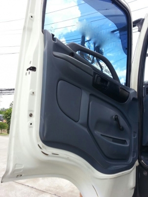 รถฮีโน่ 10 ล้อ  FL1J  ( ไม่ดั้ม )  220 แรงม้า. ปี 50   ( รถวิ่ง 4xx,xxx กว่า กม. )      สนใจติดต่อ  081 - 6079515