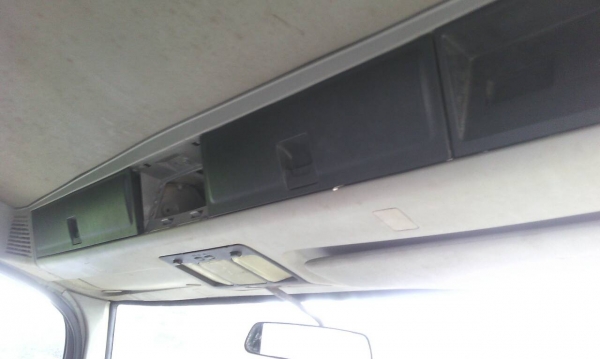 รถฮีโน่ 6 ล้อ รั้ว FC4J  145 แรงม้า. ปี 40  สนใจติดต่อ  081 - 60799515