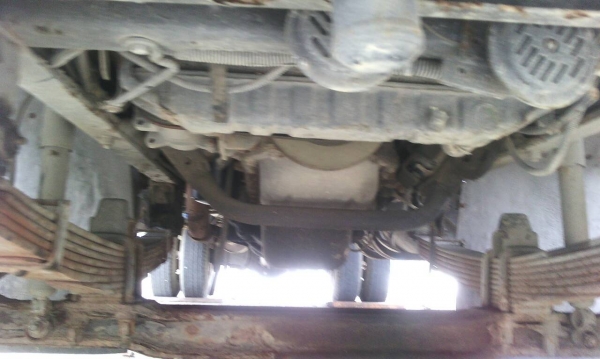 รถฮีโน่ 6 ล้อ รั้ว FC4J  145 แรงม้า. ปี 40  สนใจติดต่อ  081 - 60799515