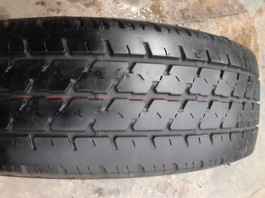 195R14 BRIDGESTONE LEO 677 มี 2 เส้น Tel.081-427-3941 195R14 BRIDGESTONE LEO 677 มี 2 เส้น Tel.081-427-3941