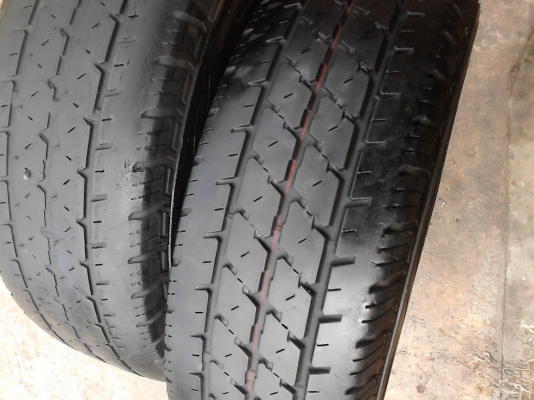 195R14 BRIDGESTONE LEO 677 มี 2 เส้น Tel.081-427-3941 195R14 BRIDGESTONE LEO 677 มี 2 เส้น Tel.081-427-3941