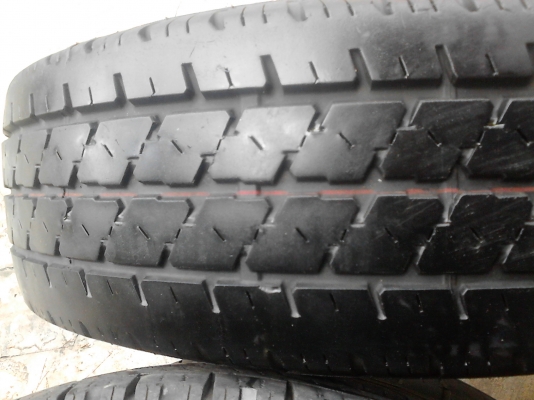 195R14 BRIDGESTONE LEO 677 มี 2 เส้น Tel.081-427-3941 195R14 BRIDGESTONE LEO 677 มี 2 เส้น Tel.081-427-3941