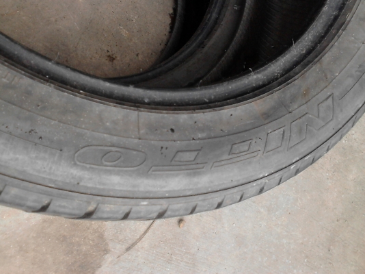 265/50R20 NITTO NT420S มี 2 เส้น tel.081-427-3941