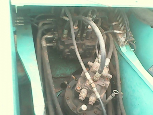 **2,000,000 บ.ต่อรอง/// แบคโฮ MARK 8 YN12 200 Super **ขาย KOBELCO MARK 8 YN12 แบคโฮ200 ราคาเบาๆ KOBELCO MARK-8 SUPER SK200 YN12 S.No.YN12-13112 เครื่องเดิม ปั้มเดิม ไฟฟ้าครบ ใช้งาน 8,5xx ชั่วโมง เครื่องดี แน่น แรงดี ปั้มดี ไม่เยิ้ม ทำงานดี เร็วดี บูมอาร์ม