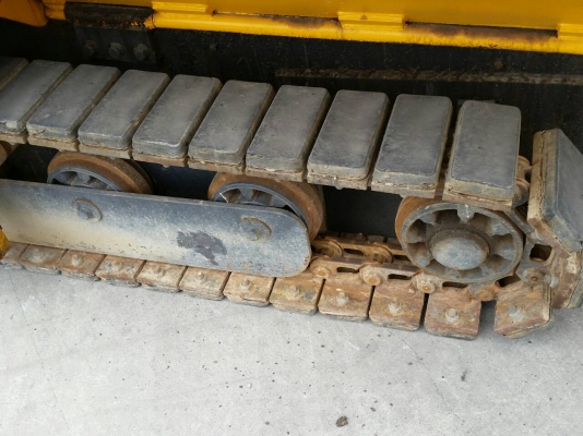 ขาย รถปูยาง สภาพสวยมาก เก่านอก SUMITOMO เครื่อง KUBOTA ดีเซล 4 สูบ ขาย รถปูยาง สภาพสวยมาก เก่านอก SUMITOMO เครื่อง KUBOTA ดีเซล 4 สูบ