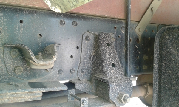 หกล้อ อีซูชุ NPR 150 ปี53 รถบ้านสภาพดี สวยจัดสีเดิมทั้งคัน พร้อมใช้งาน เล่มทะเบียนพร้อมโอน