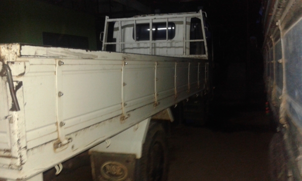 หกล้อ อีซูชุ NPR 150 ปี53 รถบ้านสภาพดี สวยจัดสีเดิมทั้งคัน พร้อมใช้งาน เล่มทะเบียนพร้อมโอน