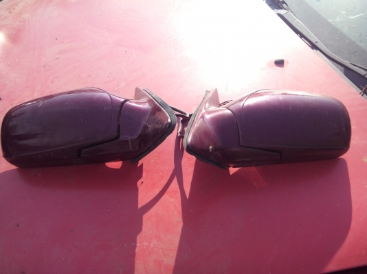 ขายกระจกมองข้าง B13 ราคาคู่ละ500บาท