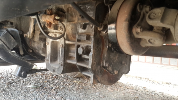 Mitsubishi FK415 รถห้าง ปี38 Mitsubishi FK415 รถห้าง ปี38