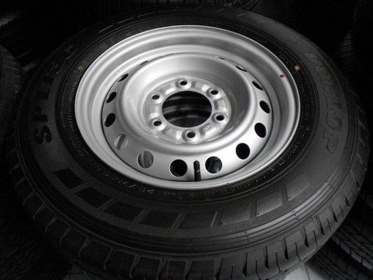 ขายล้อกะทะ ISUZU D-Max ขอบ 15 พร้อมยาง Dunlop 215/70/15 ป้ายแดงปี 15/เทิร์นได้ ใส่ฟรี ส่งฟรีค่ะ