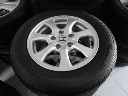 ขายล้อแม็ก Honda Civic FB ขอบ 15 พร้อมยาง Bridgestone 195/65/15 ปลายปี 12 ราคา 3,900.-**NET**