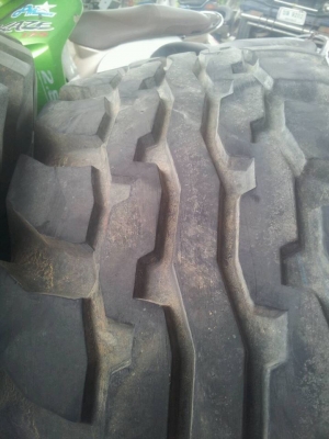 ขายยางสำหรับสายhardcore 36-12.5-16 ปี12 4เส้น