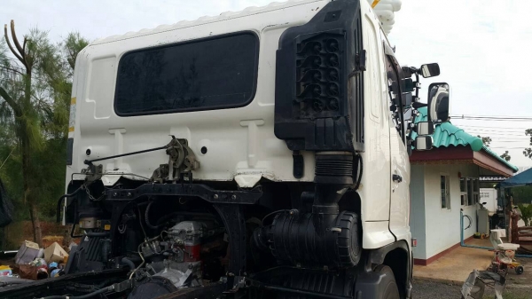 ขายด่วนเมกก้า260แรง ปี47 หัวคัสซี จัดแนนซ์ได้เยอะ ดาวน์น้อย ดอกเบี้ยถูก