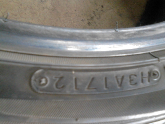 245/35R20 TOYO EXTENSA ปี2012 ชุดสวยๆ หนา เสมอกันทุกเส้น 4 เส้น tel.081-427-3941 245/35R20 TOYO EXTENSA ปี2012 ชุดสวยๆ หนา เสมอกันทุกเส้น 4 เส้น tel.081-427-3941