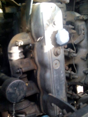 หกล้อ อีซูชุ 85 แรง สภาพพร้อมใช้งาน เล่มทะเบียน ม.79 ครับผม (ราคา 135,000) ต่อรองได้อีกครับ