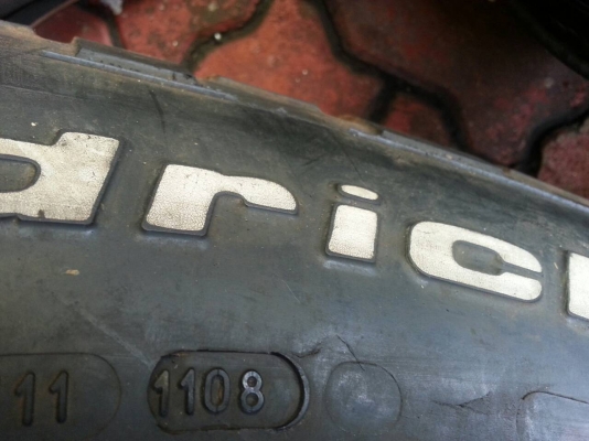 ขายยาง BF MUD km2 315 75 16 มีคู่เดียว ขายยาง BF MUD km2 315 75 16 มีคู่เดียว