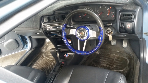 โตโยต้า 3 ห่วงปี 95 ( 083-5423152 / 095-7323152 คุณเม่น )