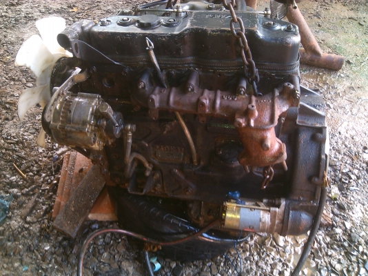 ของดีของถูกมาแล้วเครื่อง 110  อีซูซุ 4BE1 พร้อมใบคลุม