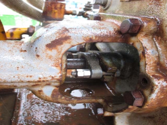 รถบด 7 ล้อ DYNAPAC CP20W ปี1990 11716ชม. ใครสนใจติดต่อมาได้เลยครับ รถบด 7 ล้อ DYNAPAC CP20W ปี1990 11716ชม. ใครสนใจติดต่อมาได้เลยครับ