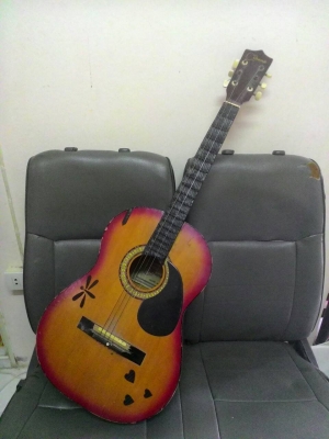 กีต้าร์รุ่นเก๋าสําหรับมือใหม่