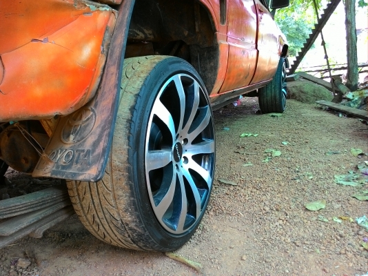 ขอข 20 tomason ยาง245/35r20