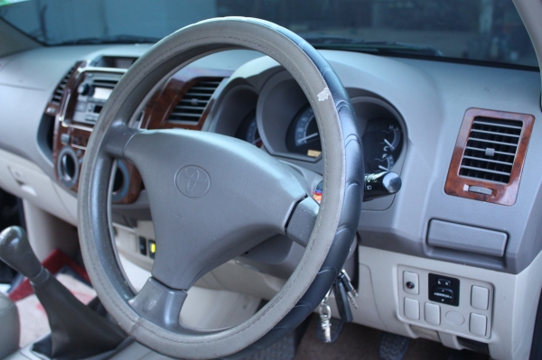 TOYOTA HILUX VIGO PRERUNNER 3.0 4ประตู ปี2006 โทร.081-9759354 TOYOTA HILUX VIGO PRERUNNER 3.0 4ประตู ปี2006 โทร.081-9759354