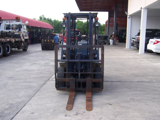 ขาย รถโฟล์คลิฟท์ KOMATSU รุ่น FD20-11
