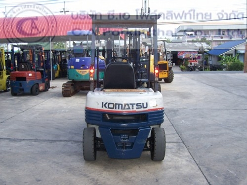 ขาย รถโฟล์คลิฟท์ KOMATSU รุ่น FD20-11