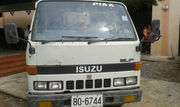 ขายรถทีเอลดี เครื่อง 115 แรง  ทะเบียนพร้อมโอน