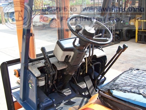 ขายรถ โฟล์คลิฟท์ TOYOTA รุ่น 5-FD15