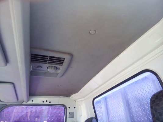 6 ล้อกลาง  *Euro.2*  ISUZU  NQR75RY52E5  175 แรงม้า+คอมมอนเรว *ยาว 5.50 ม.* รถสวยเดิม+พร้อมใช้งาน * รถห้างแท้ * มีเล่มพร้อม *