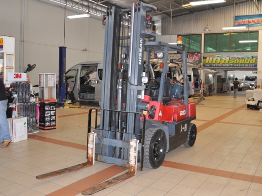 ขายรถโฟล์คลิฟท์มือสอง NISSAN รุ่น PJ02 ราคา 255,000 บาทนำเข้าจากประเทศญี่ปุ่น 100\% ไม่เคยใช้งานในประเทศไทย