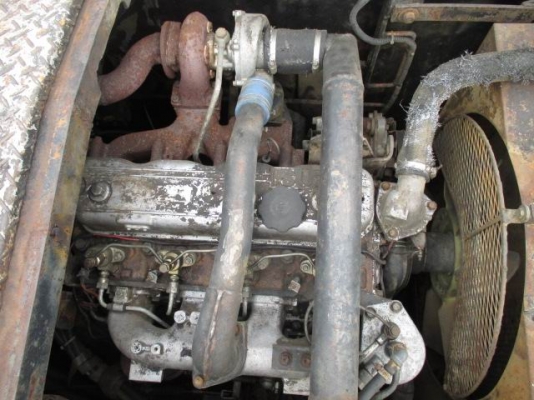 รถปูยาง 6 เมตร ล้อยาง NIIGATA  เก่านอกแท้ ราคาไม่ถึงล้าน