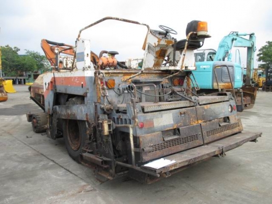 รถปูยาง 6 เมตร ล้อยาง NIIGATA  เก่านอกแท้ ราคาไม่ถึงล้าน