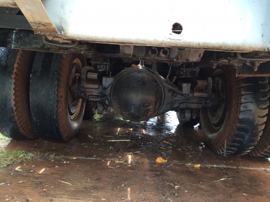 ขาย 10 ล้อหัวยาว ISUZU ไอ้โบ้ เครื่อง EH 700  168 แรงม้า เกียร์สโลอินเตอร์ สองเพลา ช่วงล่างใหญ่จัมโบ้ พวงมาลัยเพาเวอร์  เอกสารพร้อมโอน